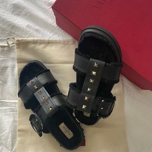 Valentino - Rockstud Shearling-Lined Leather Slides - Black - 38